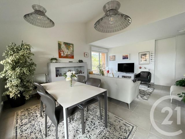 Appartement T4 à vendre - 4 pièces - 88.87 m2 - GAP - 05 - PROVENCE-ALPES-COTE-D-AZUR - Century 21 Habitat