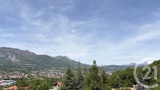 Appartement T5 à vendre - 5 pièces - 174.0 m2 - GAP - 05 - PROVENCE-ALPES-COTE-D-AZUR - Century 21 Habitat