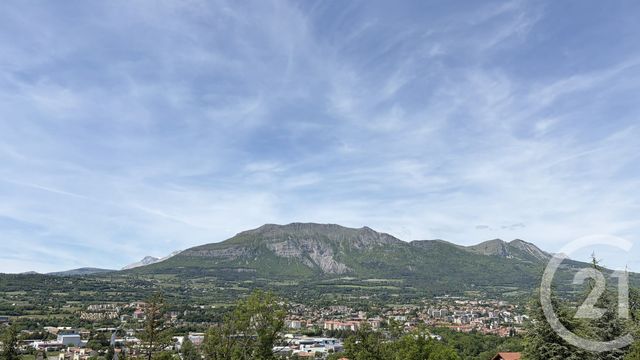 Appartement T5 à vendre - 5 pièces - 174.0 m2 - GAP - 05 - PROVENCE-ALPES-COTE-D-AZUR - Century 21 Habitat