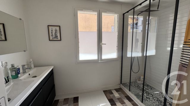 Appartement F4 à vendre - 4 pièces - 80.27 m2 - GAP - 05 - PROVENCE-ALPES-COTE-D-AZUR - Century 21 Habitat