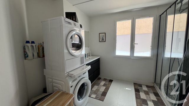 Appartement F4 à vendre - 4 pièces - 80.27 m2 - GAP - 05 - PROVENCE-ALPES-COTE-D-AZUR - Century 21 Habitat