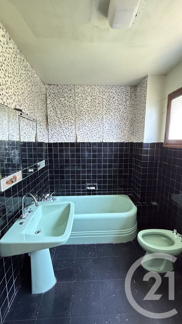 maison à vendre - 7 pièces - 191.51 m2 - GAP - 05 - PROVENCE-ALPES-COTE-D-AZUR - Century 21 Habitat