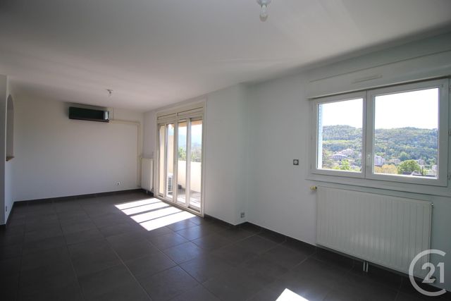 Appartement F3 à louer - 3 pièces - 65.86 m2 - GAP - 05 - PROVENCE-ALPES-COTE-D-AZUR - Century 21 Habitat