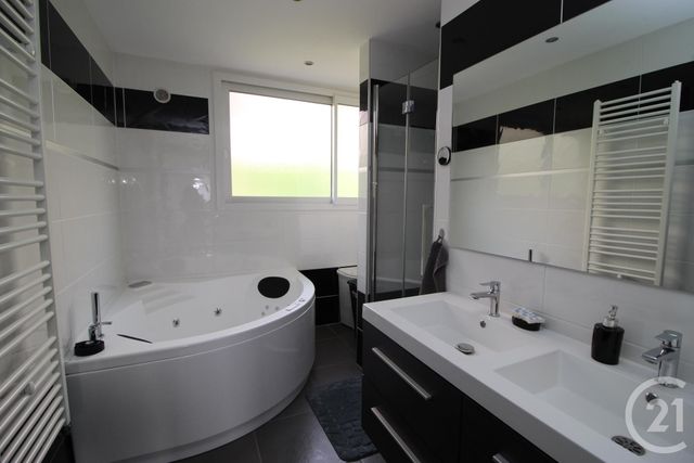 Appartement F3 à louer - 3 pièces - 65.86 m2 - GAP - 05 - PROVENCE-ALPES-COTE-D-AZUR - Century 21 Habitat