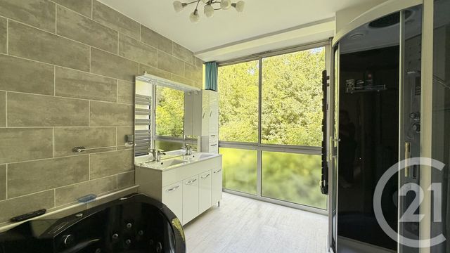 Appartement T3 à vendre - 3 pièces - 63.41 m2 - GAP - 05 - PROVENCE-ALPES-COTE-D-AZUR - Century 21 Habitat