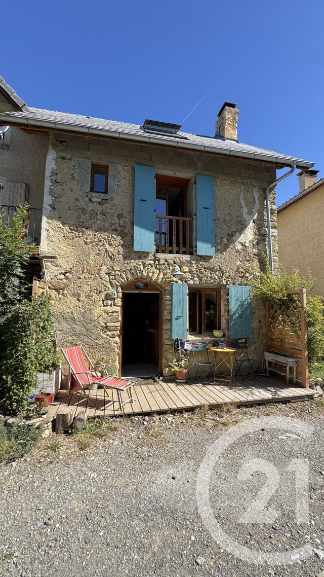 maison à vendre - 4 pièces - 56.99 m2 - LA ROCHE DES ARNAUDS - 05 - PROVENCE-ALPES-COTE-D-AZUR - Century 21 Habitat