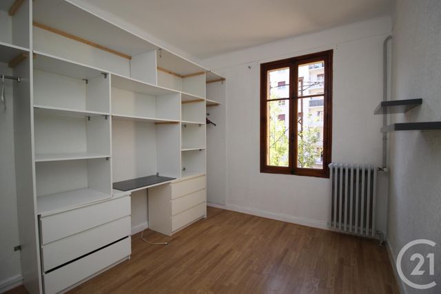 Appartement T3 à louer - 3 pièces - 65.01 m2 - GAP - 05 - PROVENCE-ALPES-COTE-D-AZUR - Century 21 Habitat