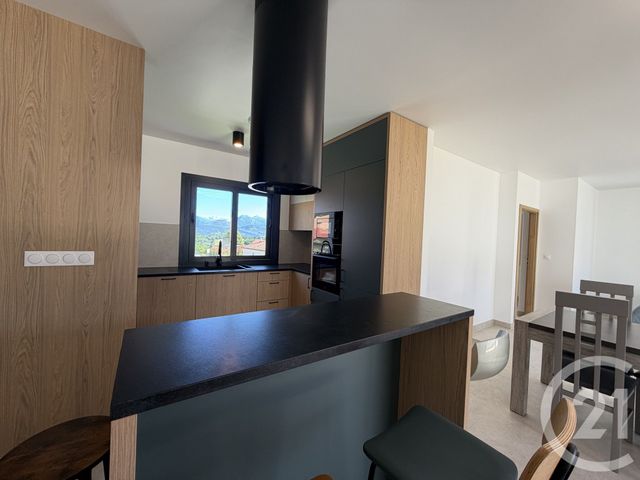 maison à louer - 4 pièces - 110.96 m2 - LA FREISSINOUSE - 05 - PROVENCE-ALPES-COTE-D-AZUR - Century 21 Habitat