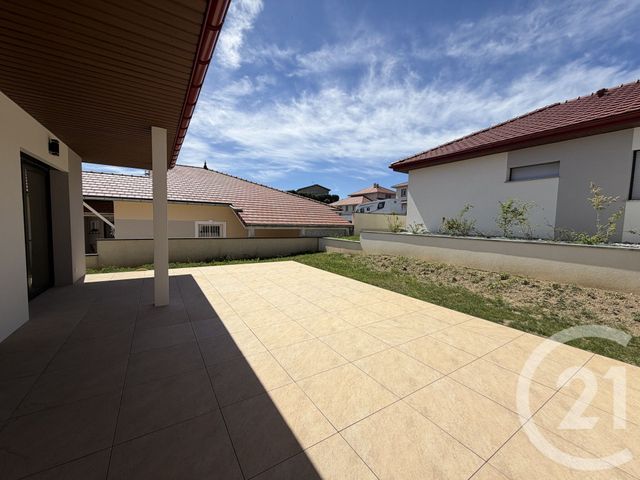 maison à louer - 4 pièces - 110.96 m2 - LA FREISSINOUSE - 05 - PROVENCE-ALPES-COTE-D-AZUR - Century 21 Habitat
