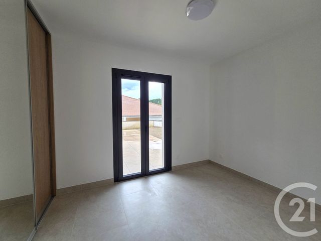 maison à louer - 4 pièces - 110.96 m2 - LA FREISSINOUSE - 05 - PROVENCE-ALPES-COTE-D-AZUR - Century 21 Habitat