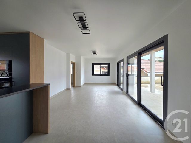 maison à louer - 4 pièces - 110.96 m2 - LA FREISSINOUSE - 05 - PROVENCE-ALPES-COTE-D-AZUR - Century 21 Habitat