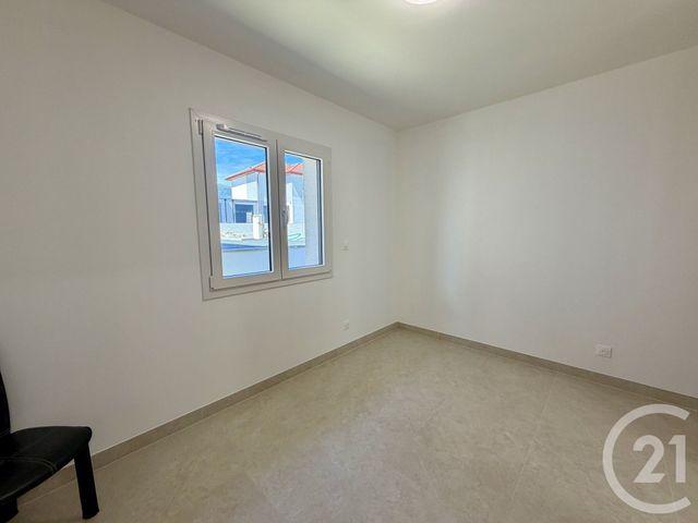 maison à louer - 4 pièces - 110.96 m2 - LA FREISSINOUSE - 05 - PROVENCE-ALPES-COTE-D-AZUR - Century 21 Habitat
