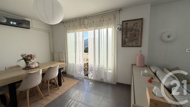 Appartement F3 à vendre - 3 pièces - 65.86 m2 - GAP - 05 - PROVENCE-ALPES-COTE-D-AZUR - Century 21 Habitat