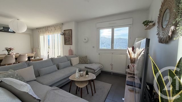 Appartement F3 à vendre - 3 pièces - 65.86 m2 - GAP - 05 - PROVENCE-ALPES-COTE-D-AZUR - Century 21 Habitat