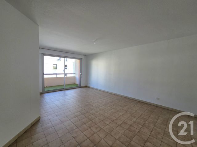 Appartement F2 à louer - 2 pièces - 53.65 m2 - GAP - 05 - PROVENCE-ALPES-COTE-D-AZUR - Century 21 Habitat