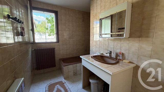 maison à vendre - 5 pièces - 138.47 m2 - GAP - 05 - PROVENCE-ALPES-COTE-D-AZUR - Century 21 Habitat