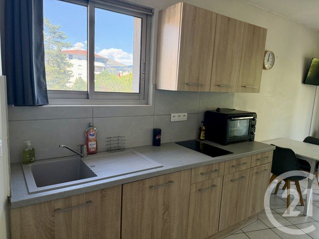 Appartement F2 à louer - 2 pièces - 33.0 m2 - GAP - 05 - PROVENCE-ALPES-COTE-D-AZUR - Century 21 Habitat