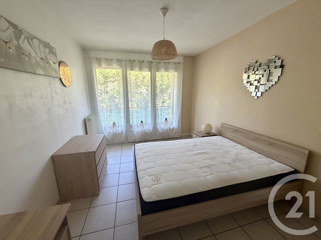 Appartement F2 à louer - 2 pièces - 33.0 m2 - GAP - 05 - PROVENCE-ALPES-COTE-D-AZUR - Century 21 Habitat