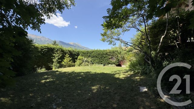 maison à vendre - 8 pièces - 169.6 m2 - GAP - 05 - PROVENCE-ALPES-COTE-D-AZUR - Century 21 Habitat