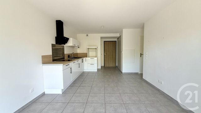 Appartement T2 à vendre - 2 pièces - 42.79 m2 - GAP - 05 - PROVENCE-ALPES-COTE-D-AZUR - Century 21 Habitat