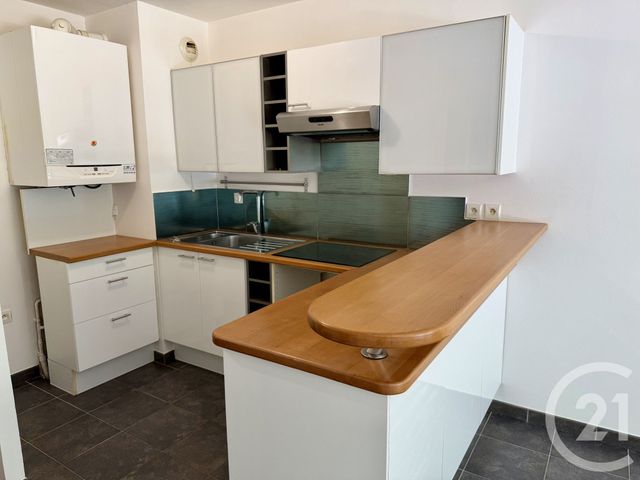 Appartement F2 à louer - 2 pièces - 40.25 m2 - GAP - 05 - PROVENCE-ALPES-COTE-D-AZUR - Century 21 Habitat