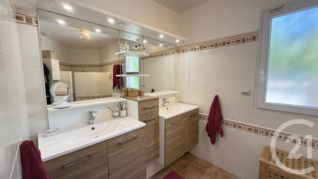 maison à vendre - 6 pièces - 161.39 m2 - PELLEAUTIER - 05 - PROVENCE-ALPES-COTE-D-AZUR - Century 21 Habitat
