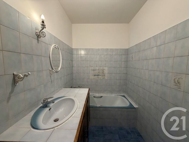 maison à louer - 5 pièces - 120.88 m2 - GAP - 05 - PROVENCE-ALPES-COTE-D-AZUR - Century 21 Habitat
