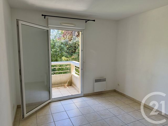 Appartement F4 à louer - 4 pièces - 80.87 m2 - GAP - 05 - PROVENCE-ALPES-COTE-D-AZUR - Century 21 Habitat