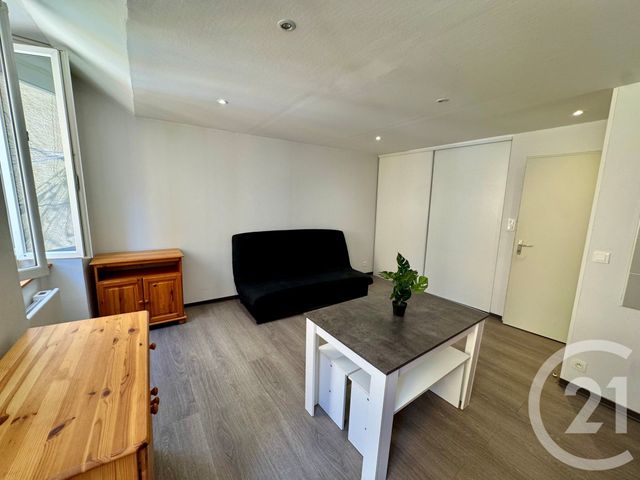 Appartement F1 à louer - 1 pièce - 30.0 m2 - LA SAULCE - 05 - PROVENCE-ALPES-COTE-D-AZUR - Century 21 Habitat