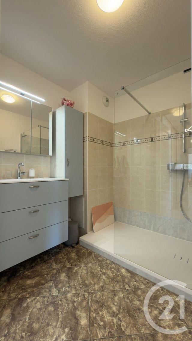 Appartement F3 à vendre - 3 pièces - 74.69 m2 - GAP - 05 - PROVENCE-ALPES-COTE-D-AZUR - Century 21 Habitat