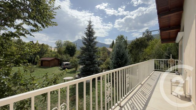 maison à vendre - 10 pièces - 270.48 m2 - LA ROCHE DES ARNAUDS - 05 - PROVENCE-ALPES-COTE-D-AZUR - Century 21 Habitat