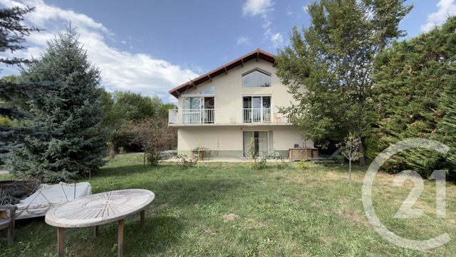 maison - LA ROCHE DES ARNAUDS - 05