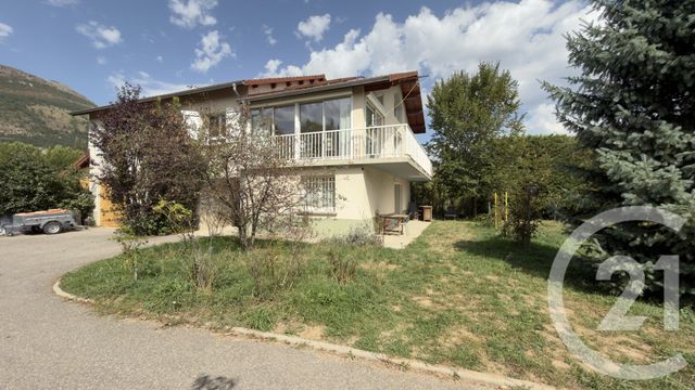 maison à vendre - 10 pièces - 270.48 m2 - LA ROCHE DES ARNAUDS - 05 - PROVENCE-ALPES-COTE-D-AZUR - Century 21 Habitat