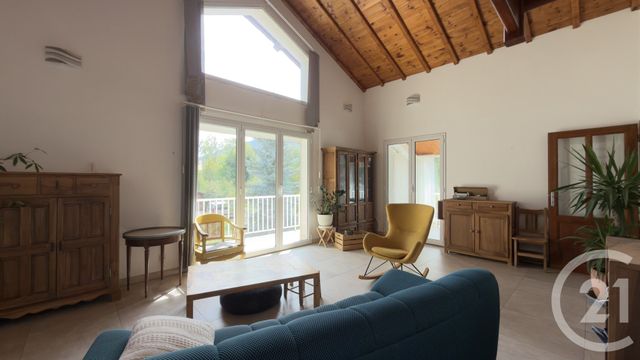 maison à vendre - 10 pièces - 270.48 m2 - LA ROCHE DES ARNAUDS - 05 - PROVENCE-ALPES-COTE-D-AZUR - Century 21 Habitat