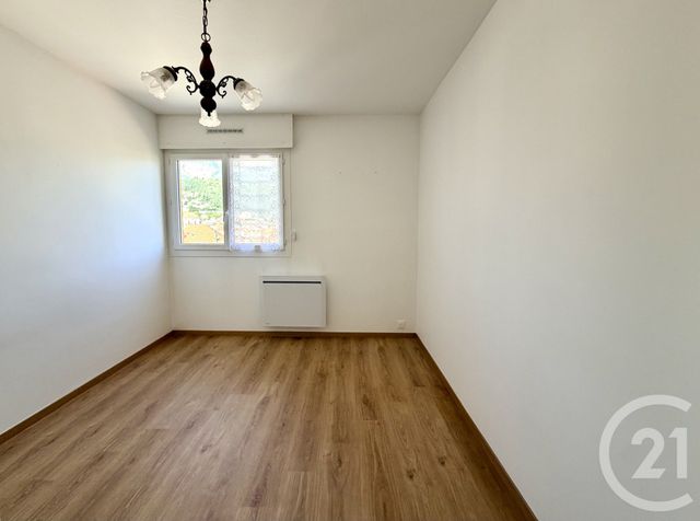 Appartement T3 à vendre - 3 pièces - 84.78 m2 - GAP - 05 - PROVENCE-ALPES-COTE-D-AZUR - Century 21 Habitat