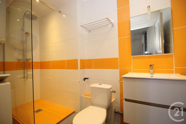 Appartement F2 à louer - 2 pièces - 35.3 m2 - GAP - 05 - PROVENCE-ALPES-COTE-D-AZUR - Century 21 Habitat