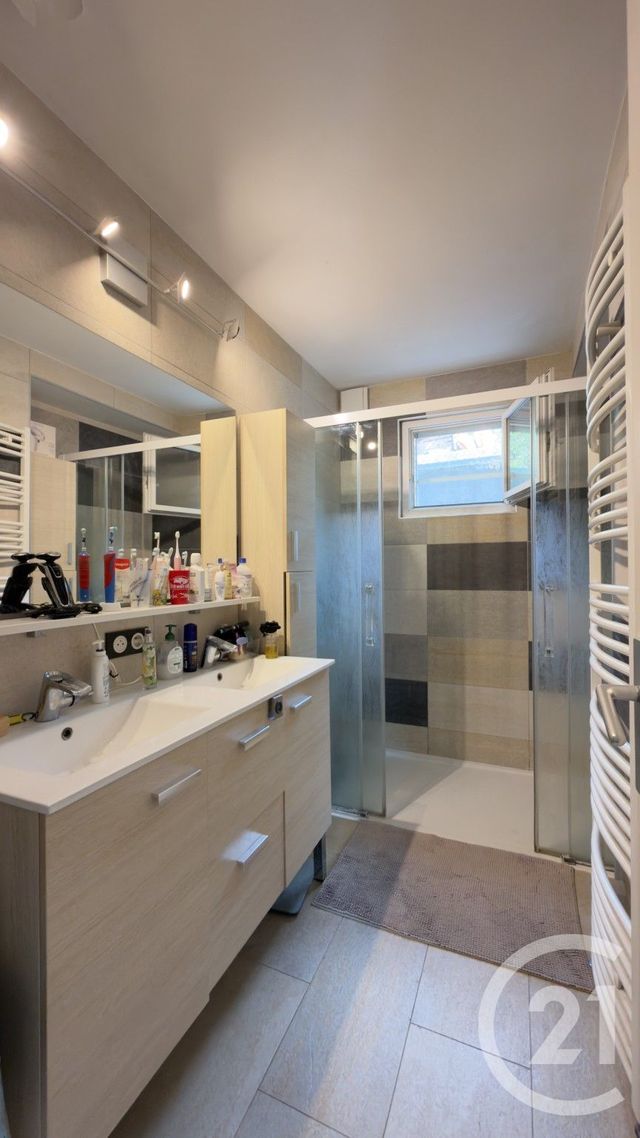 Appartement T3 à vendre - 3 pièces - 64.33 m2 - GAP - 05 - PROVENCE-ALPES-COTE-D-AZUR - Century 21 Habitat