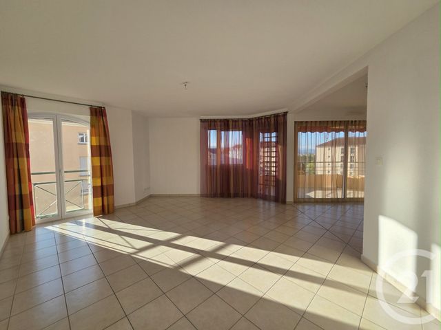 Appartement T3 à louer - 3 pièces - 92.94 m2 - GAP - 05 - PROVENCE-ALPES-COTE-D-AZUR - Century 21 Habitat