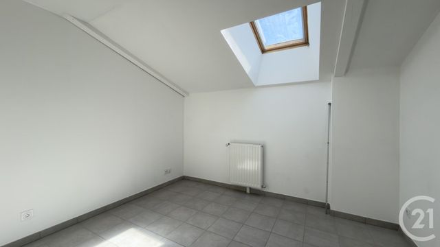 Appartement T3 à vendre - 3 pièces - 70.9 m2 - GAP - 05 - PROVENCE-ALPES-COTE-D-AZUR - Century 21 Habitat