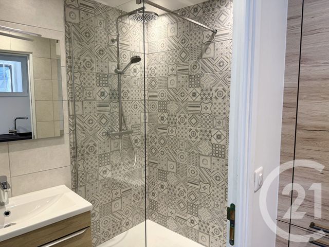 Appartement F3 à louer - 3 pièces - 54.36 m2 - GAP - 05 - PROVENCE-ALPES-COTE-D-AZUR - Century 21 Habitat