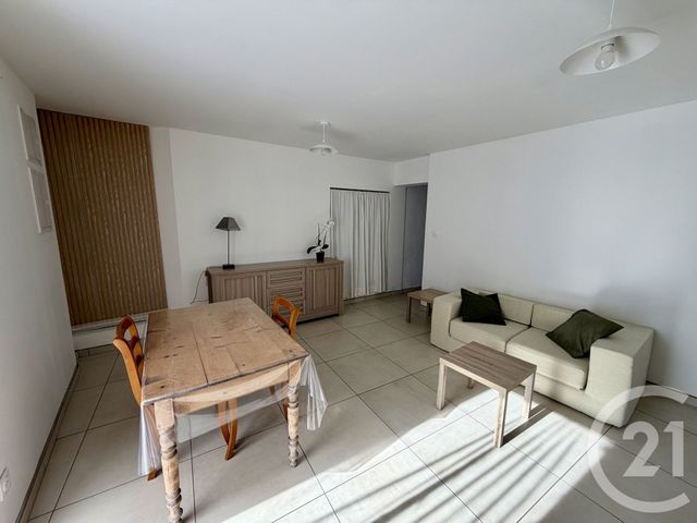 Appartement F2 à louer - 2 pièces - 54.21 m2 - GAP - 05 - PROVENCE-ALPES-COTE-D-AZUR - Century 21 Habitat