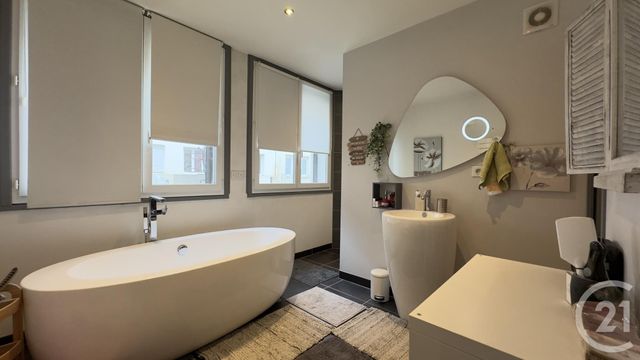 Appartement T3 à louer - 3 pièces - 65.58 m2 - GAP - 05 - PROVENCE-ALPES-COTE-D-AZUR - Century 21 Habitat