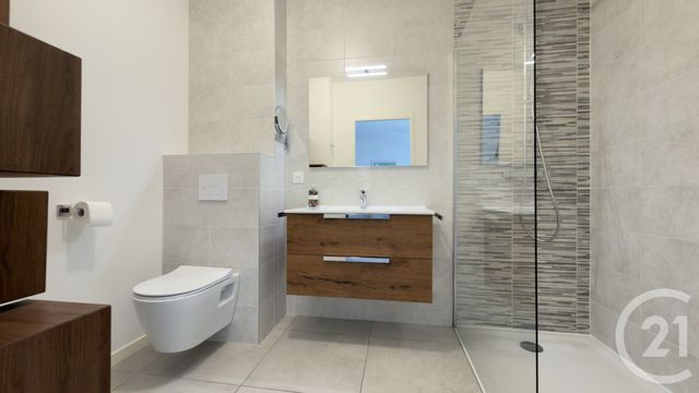 Appartement T2 à vendre - 2 pièces - 50.8 m2 - GAP - 05 - PROVENCE-ALPES-COTE-D-AZUR - Century 21 Habitat