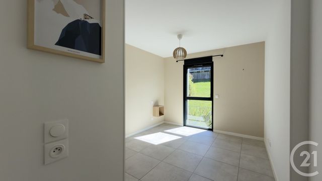 Appartement T2 à vendre - 2 pièces - 50.8 m2 - GAP - 05 - PROVENCE-ALPES-COTE-D-AZUR - Century 21 Habitat