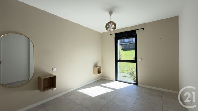 Appartement T2 à vendre - 2 pièces - 50.8 m2 - GAP - 05 - PROVENCE-ALPES-COTE-D-AZUR - Century 21 Habitat