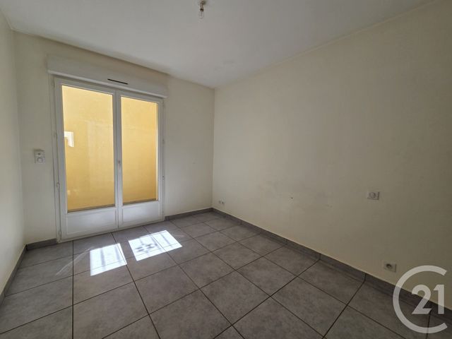 Appartement F2 à louer - 2 pièces - 65.44 m2 - GAP - 05 - PROVENCE-ALPES-COTE-D-AZUR - Century 21 Habitat
