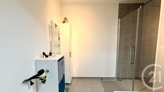 Appartement T3 à vendre - 3 pièces - 62.17 m2 - GAP - 05 - PROVENCE-ALPES-COTE-D-AZUR - Century 21 Habitat